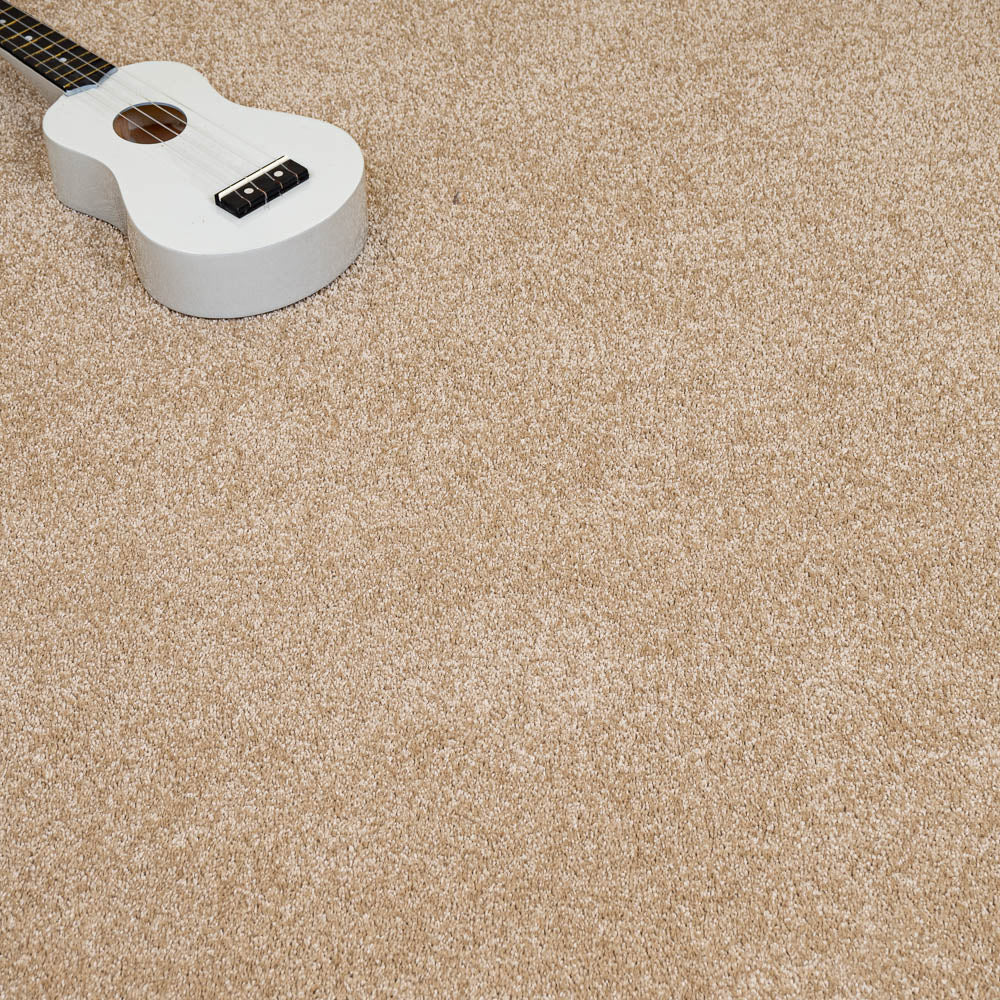 Acorn Beige Alhambra Saxony Carpet