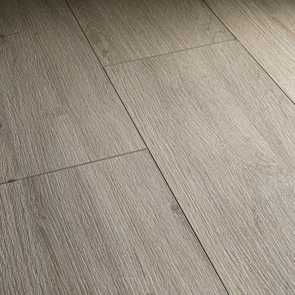 Aylesbury Oak Castillo 7mm Laminate Flooring - Image 5