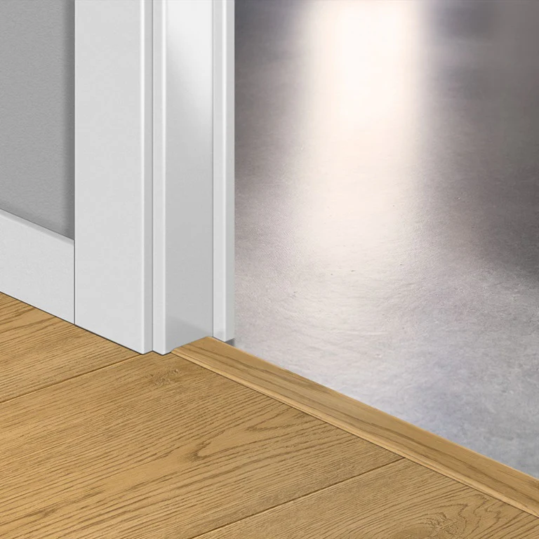 Brushed Oak Warm Natural QSINCP04762 Incizo Door Bar by Quick-Step