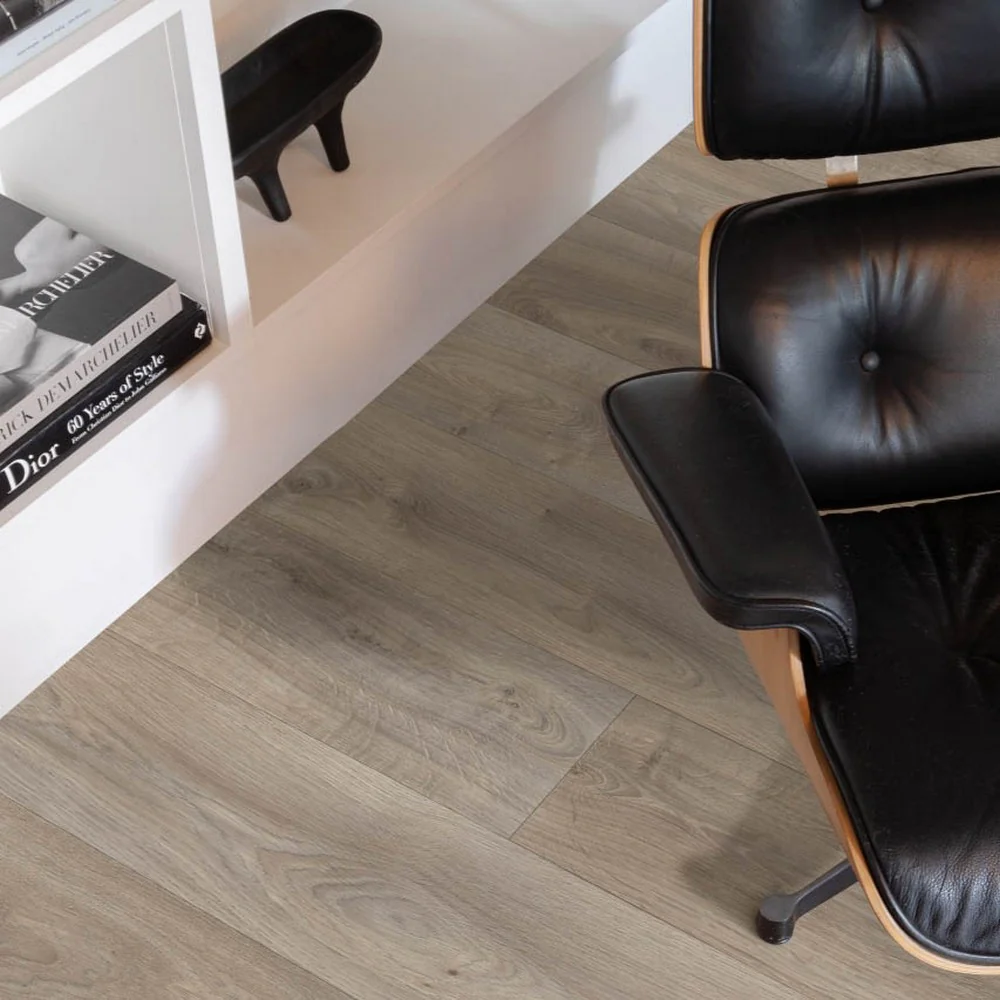 Calais L94 Ultimate Wood Vinyl Flooring - Image 3