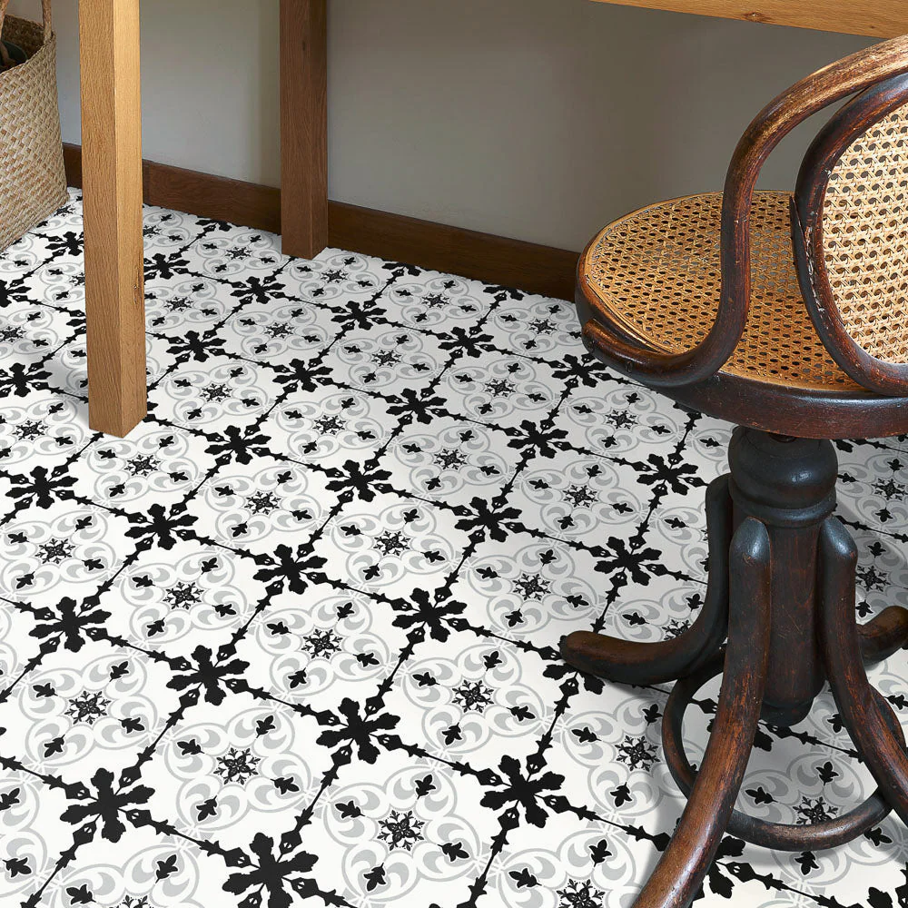 Castillo Carbon Iconik 260 Vinyl Flooring - Image 2