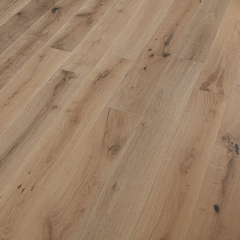 Chateau Oak Plank 14/3mm Engineered Wood Flooring - Image 3