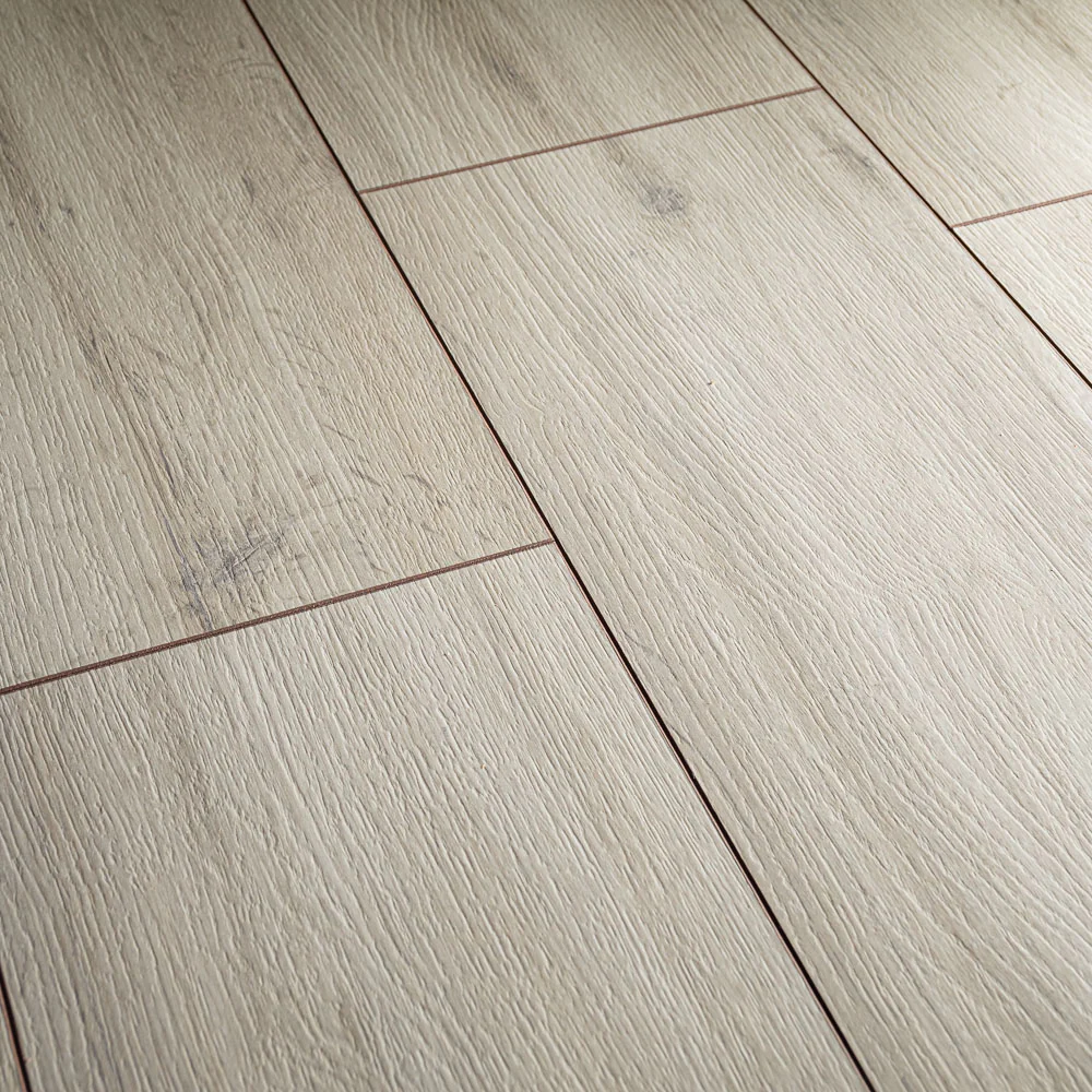 Cheshire Oak Palace 12mm Laminate Flooring - Image 4