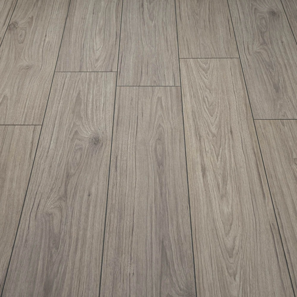 Derbyshire Oak Fortress 8mm Laminate Flooring - Image 3