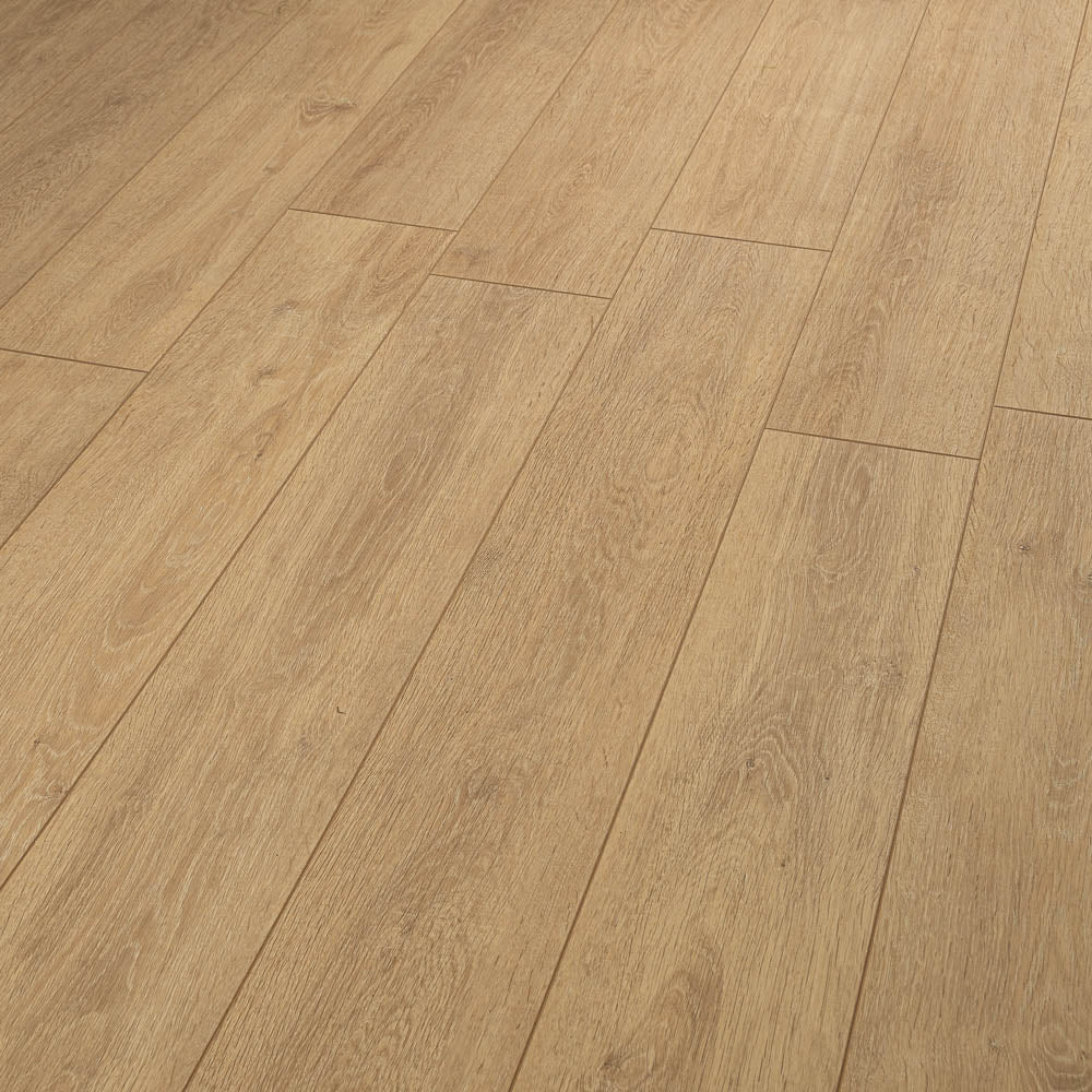 Hampshire Oak Fortress 8mm Laminate Flooring - Image 2