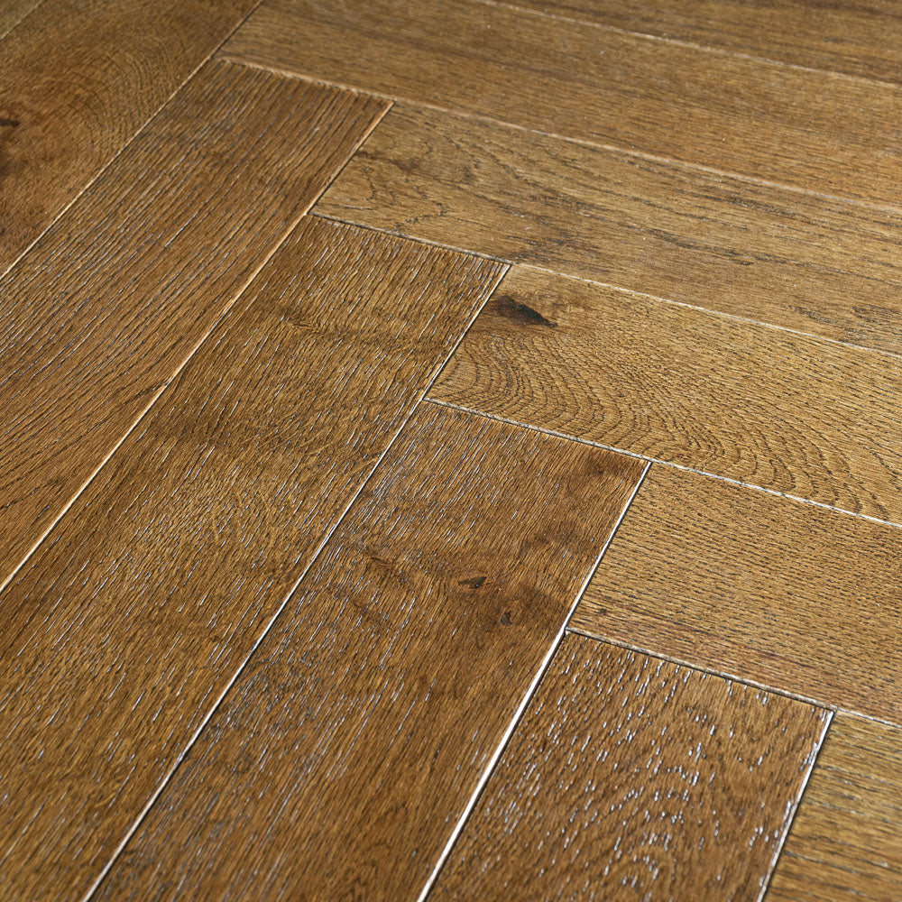 Heritage Oak Herringbone 14/3mm Engineered Wood Flooring - Image 6