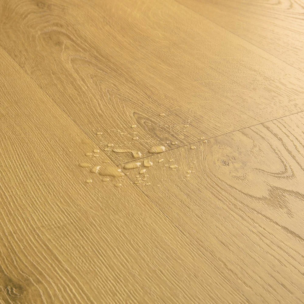Light Classic Oak CLM5787 Classic 8mm Laminate Flooring by Quick-Step - Image 5