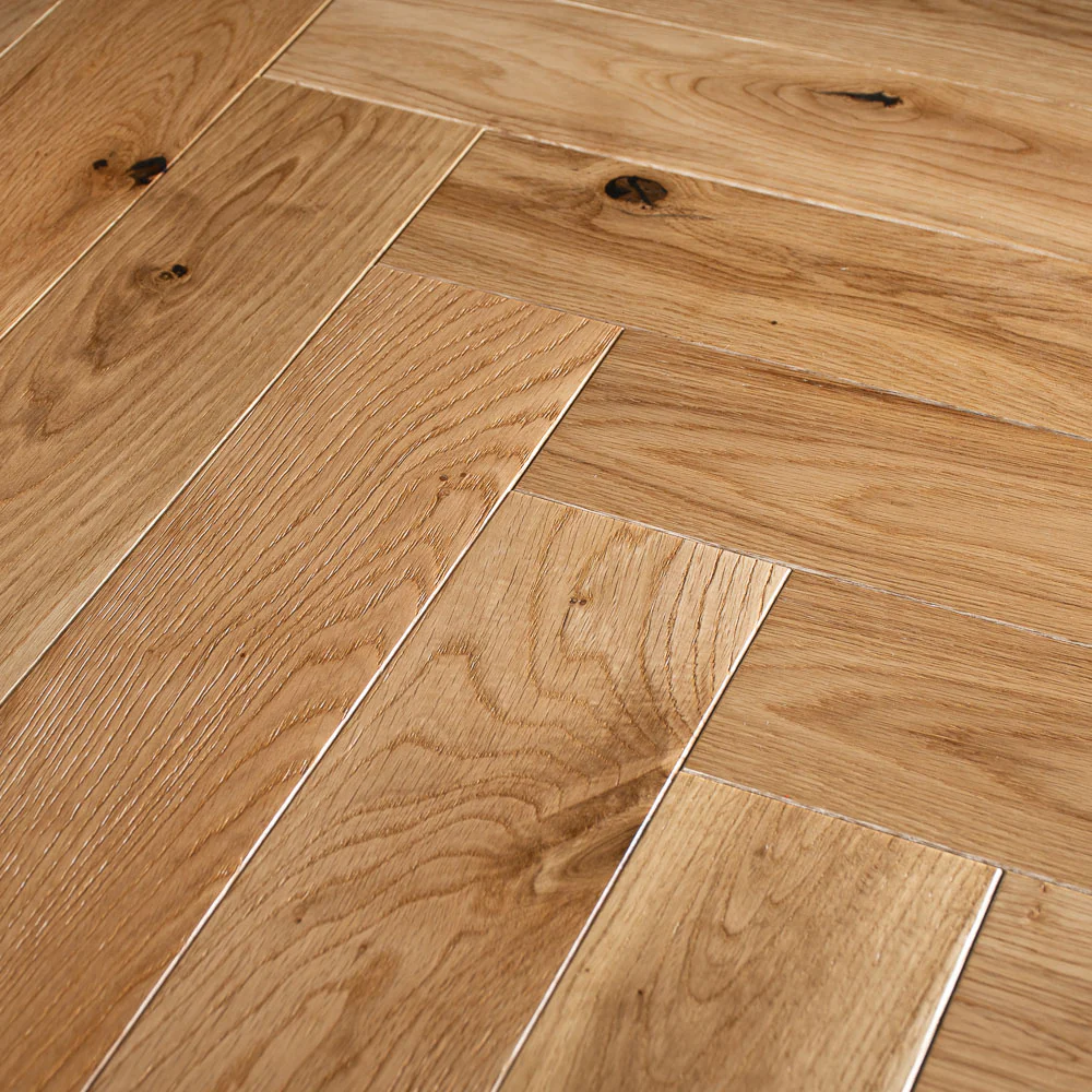 Natural Oak Herringbone 14/3mm Engineered Wood Flooring - Image 6
