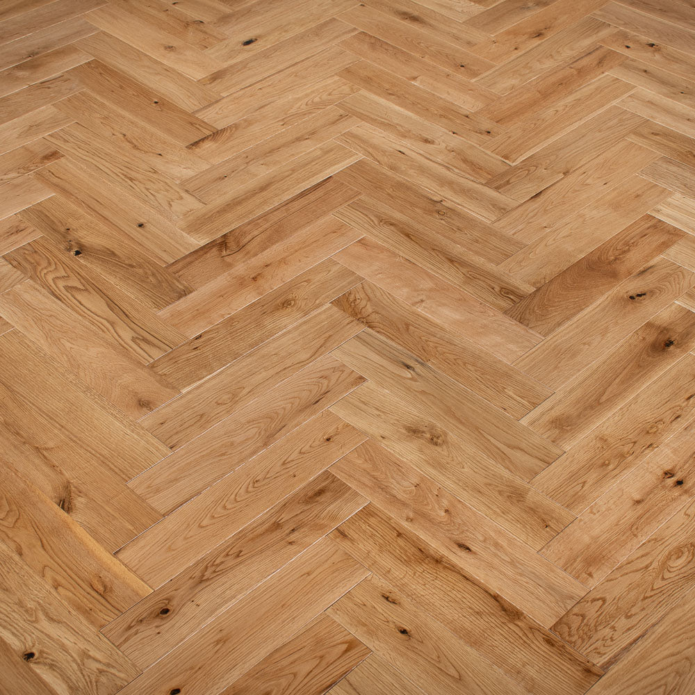 Natural Oak Herringbone 14/3mm Engineered Wood Flooring - Image 7