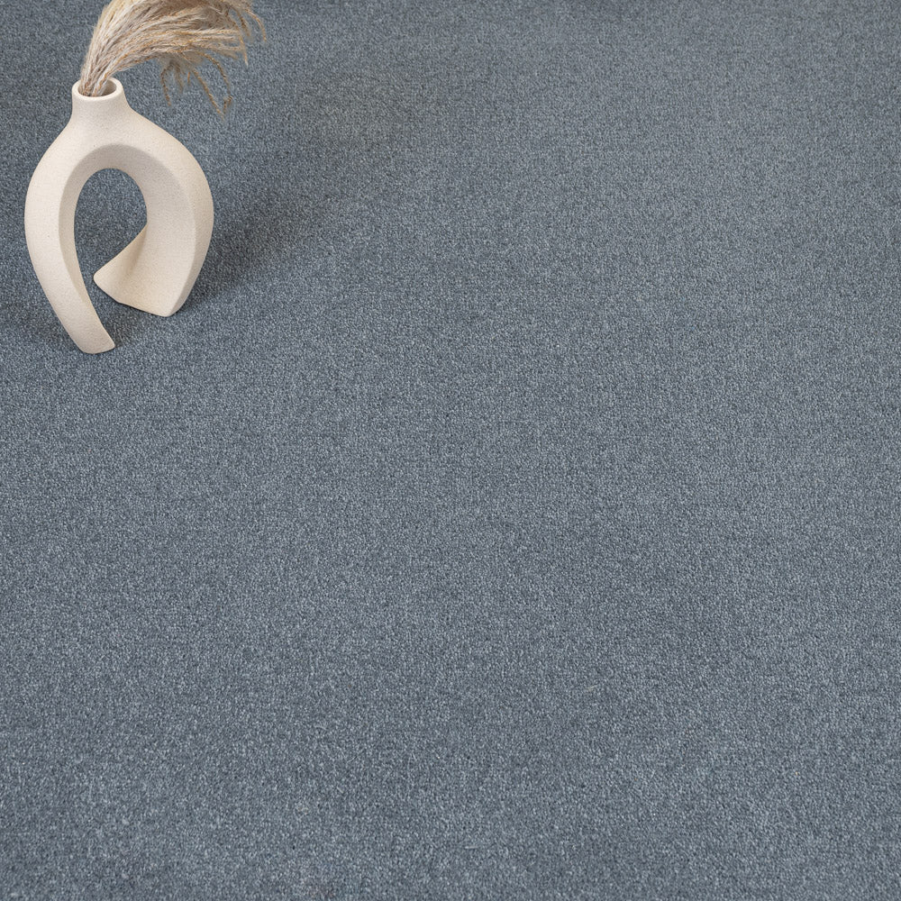 Neptune Hampstead Deluxe 50oz Carpet by Cormar