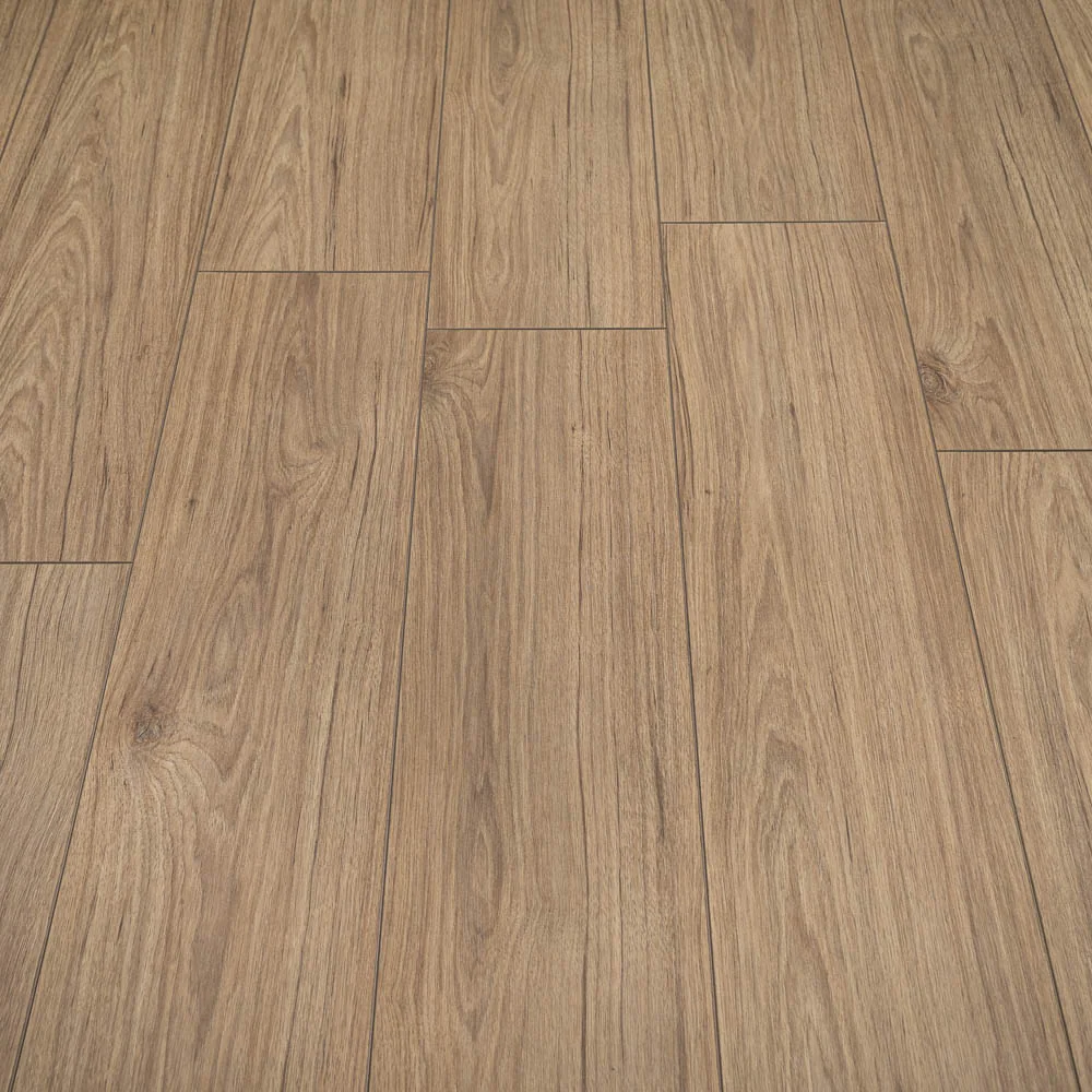 Northumberland Oak Fortress 8mm Laminate Flooring - Image 3