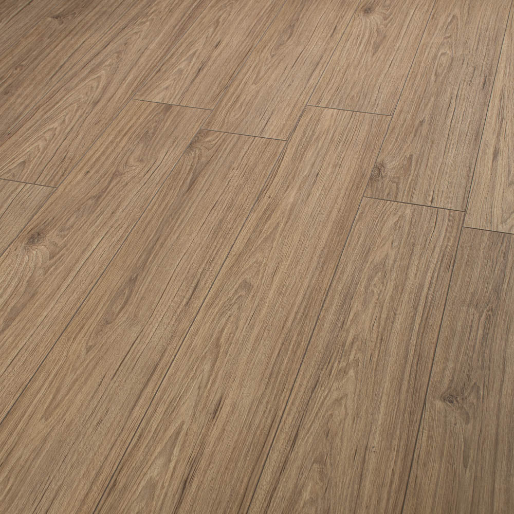 Northumberland Oak Fortress 8mm Laminate Flooring - Image 6