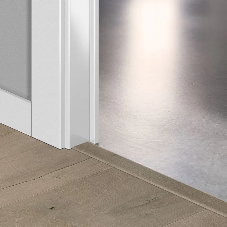 Patina Oak Brown QSINCP04751 Incizo Door Bar by Quick-Step