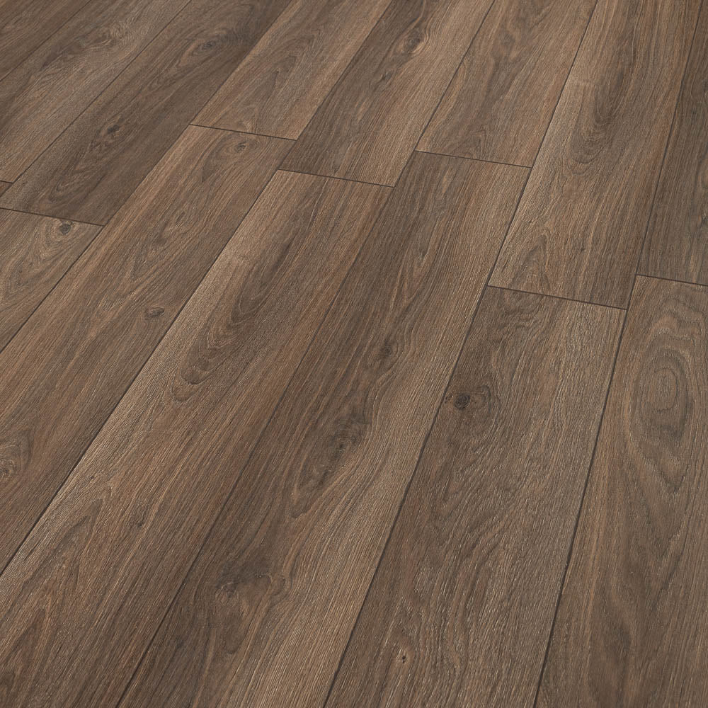 Rutland Oak Fortress 8mm Laminate Flooring - Image 2