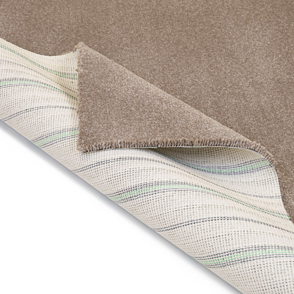 Sandstone Lakeland Luxury Saxony Carpet - Image 4