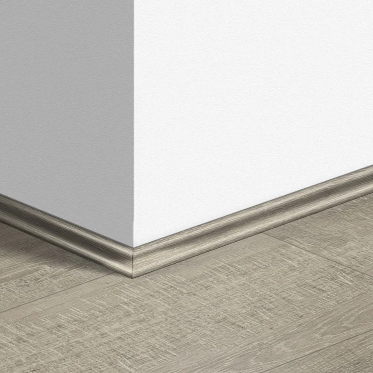 Saw Cut Oak Grey QSSCOT01858 Scotia Beading by Quick-Step - Image 2