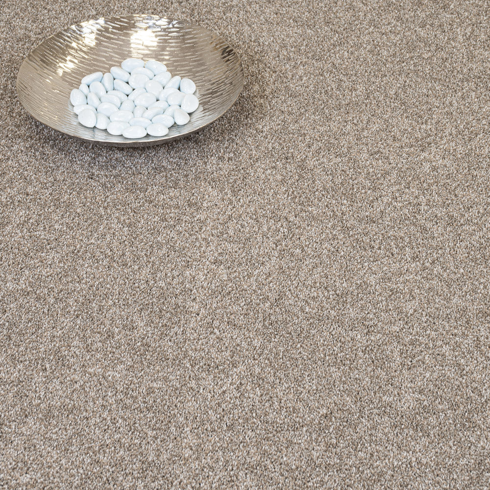 Shell Maverick Saxony Carpet