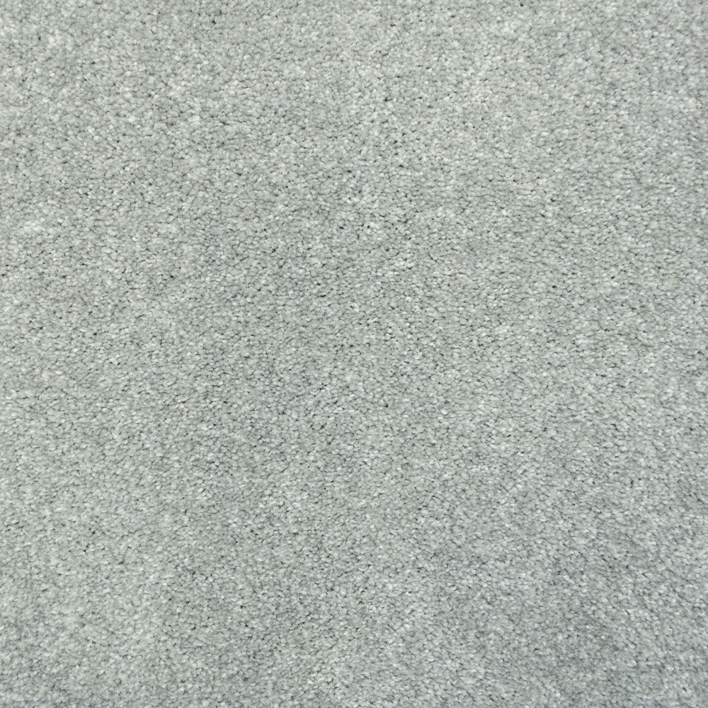 Silver Cloud 930 More Noble Saxony Collection Feltback Carpet Clearance