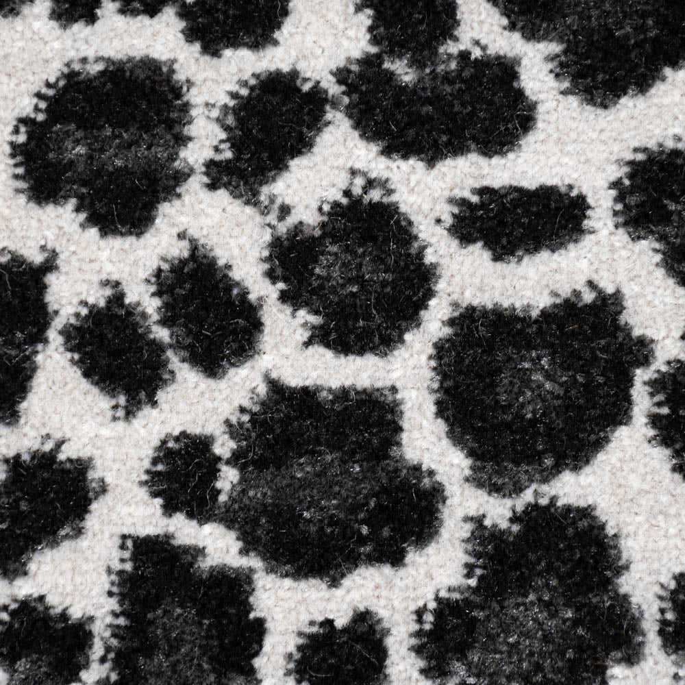 Snow Leopard JAG45 Tribes Wilton Carpet - Image 3