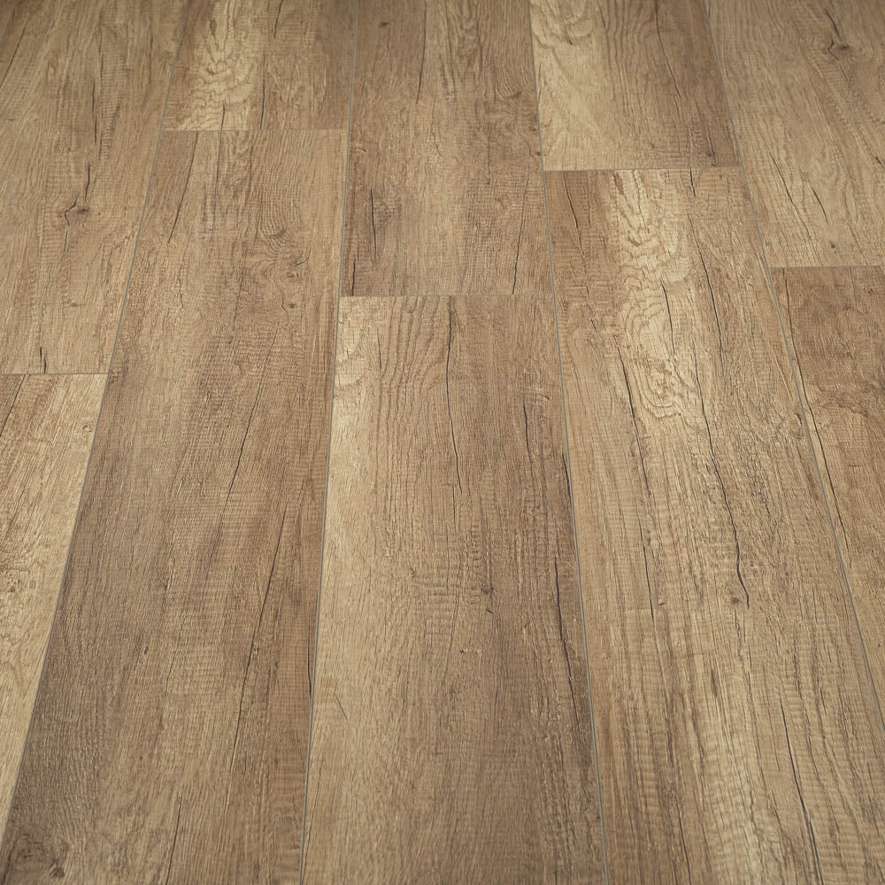 Surrey Oak Mansion 8mm Laminate Flooring - Image 3