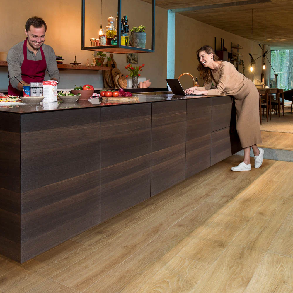 Woodland Oak Nature MJ3546 Majestic 9.5mm Laminate Flooring by Quick-Step - Image 3