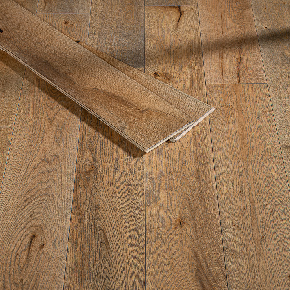 Worn Oak Plank 14/3mm Engineered Wood Flooring - Image 5